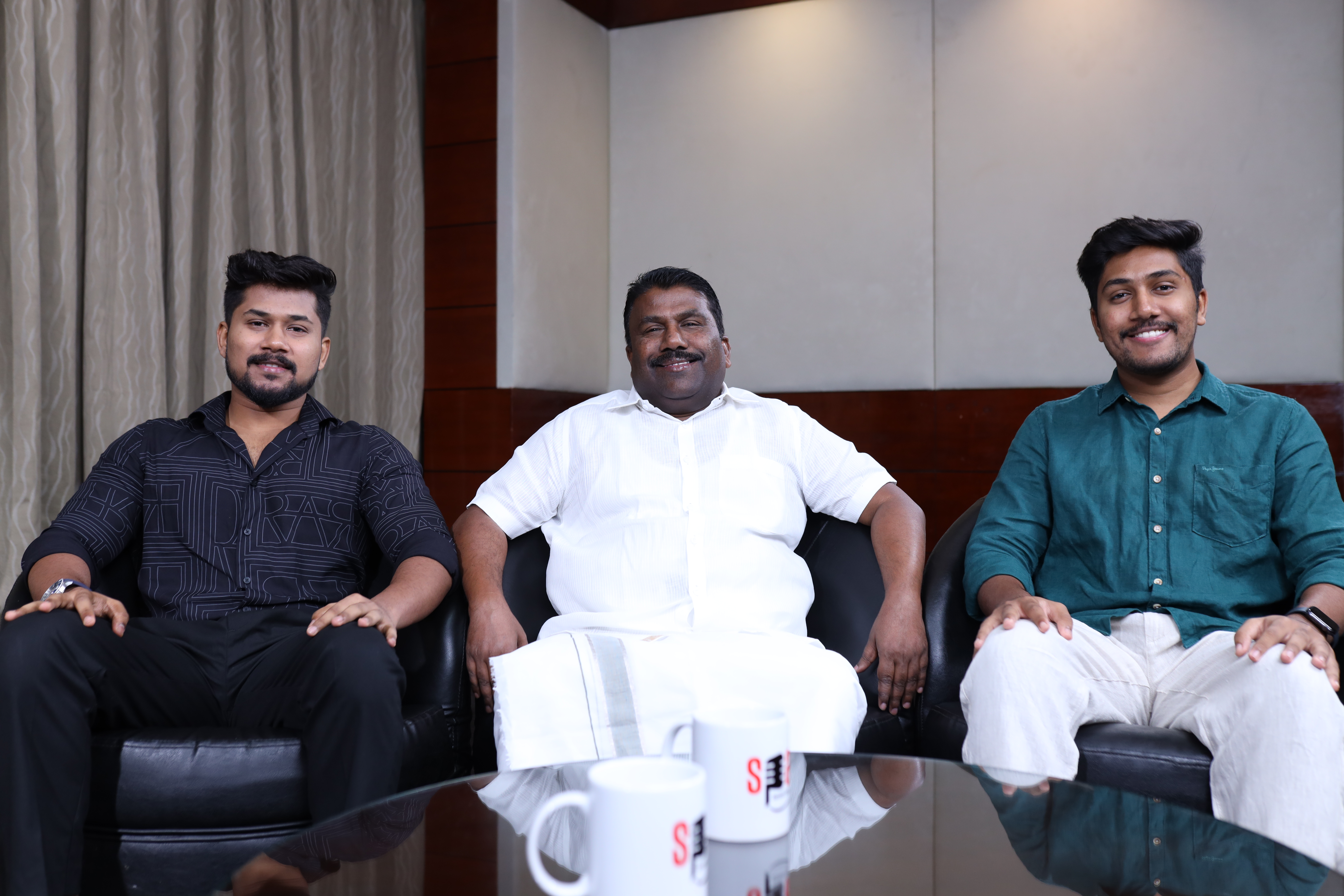 പതിനെട്ടാം വയസിൽ കച്ചവടത്തിലേക്ക്;  ഇന്ന് കോടികൾ വിറ്റു വരവുള്ള ബ്രാൻഡിന്റെ സാരഥി